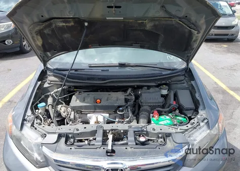 2012 Honda Civic Hf z USA, uszkodzony, nr VIN 2HGFB2F62CH322653